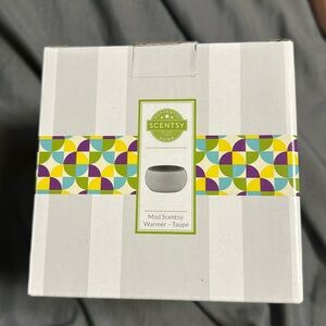 Scentsy Mod Warmer - Taupe - BNIB